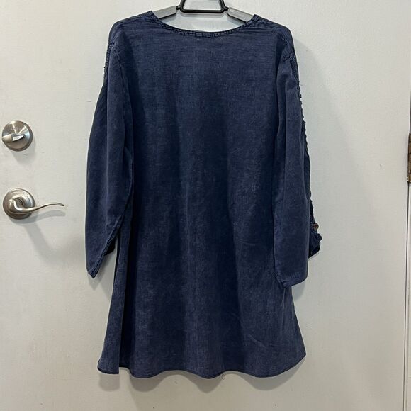 Compliments Women’s Chambray Pullover Embroidered Tunic Top Size XL Blue - Picture 5 of 12